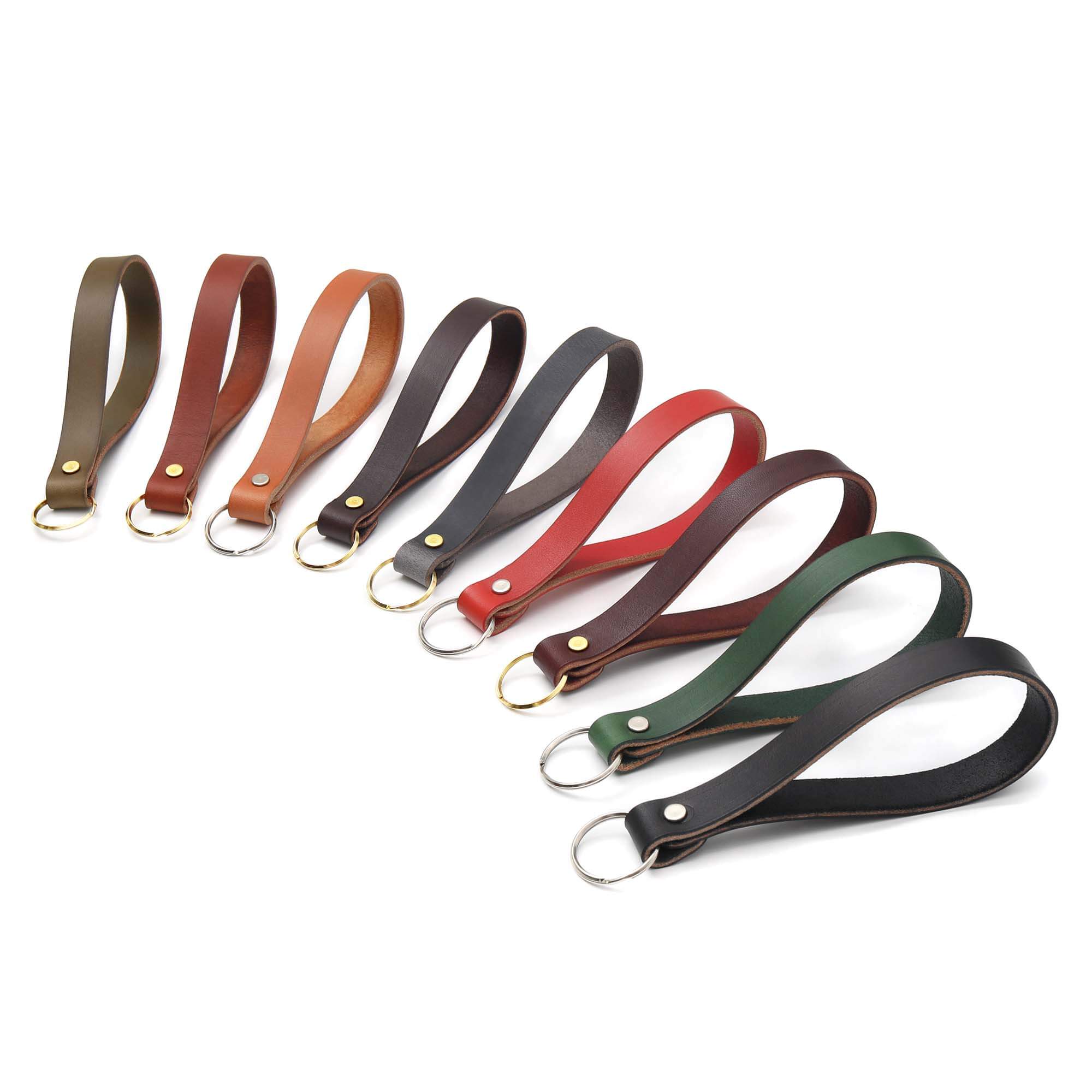 When the lobster clip is added is it loose or secured to one end?